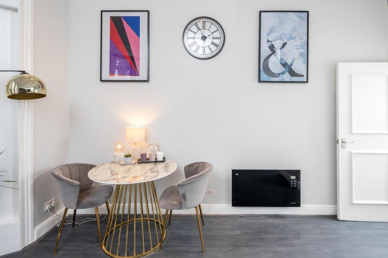 Kensington Modern Apartment Londra Dış mekan fotoğraf